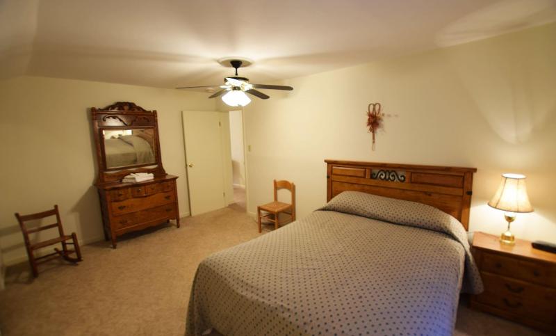 Graves Mountain Farm & Lodges image