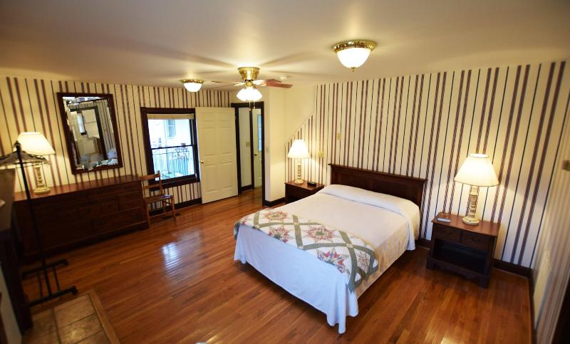 Graves Mountain Farm & Lodges image