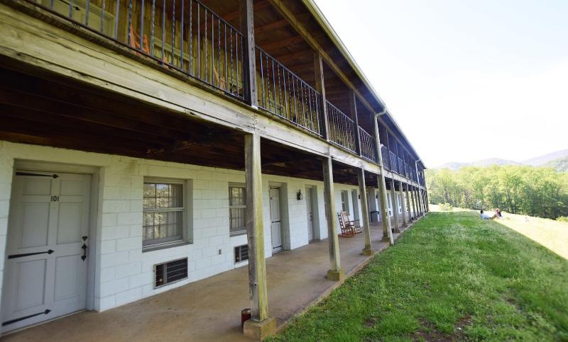 Graves Mountain Farm & Lodges image
