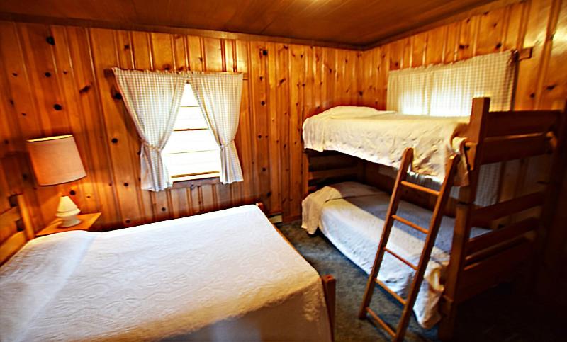 Graves Mountain Farm & Lodges image