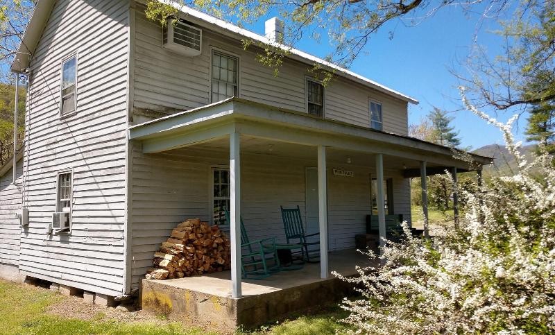Graves Mountain Farm & Lodges image