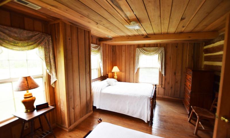 Graves Mountain Farm & Lodges image