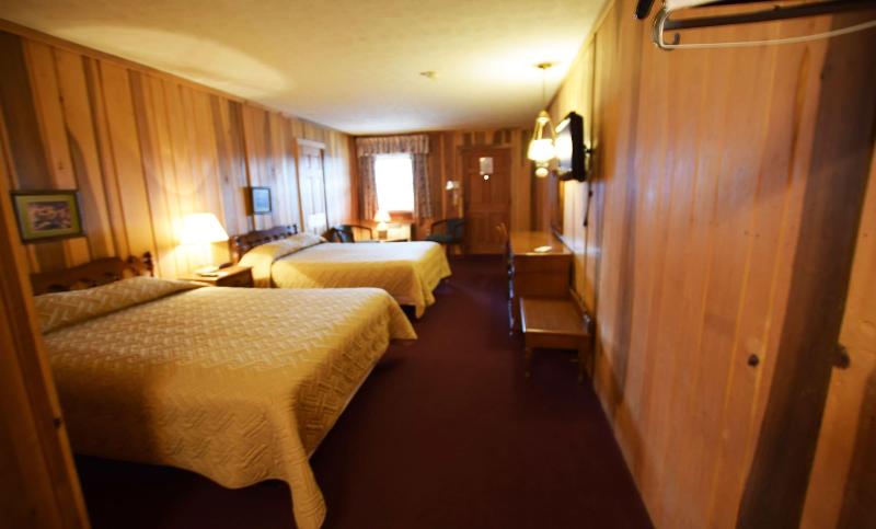 Graves Mountain Farm & Lodges image