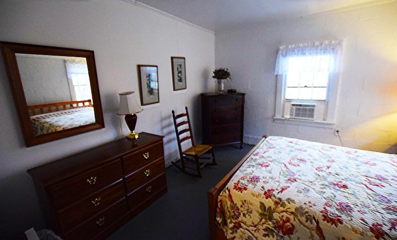 Graves Mountain Farm & Lodges image