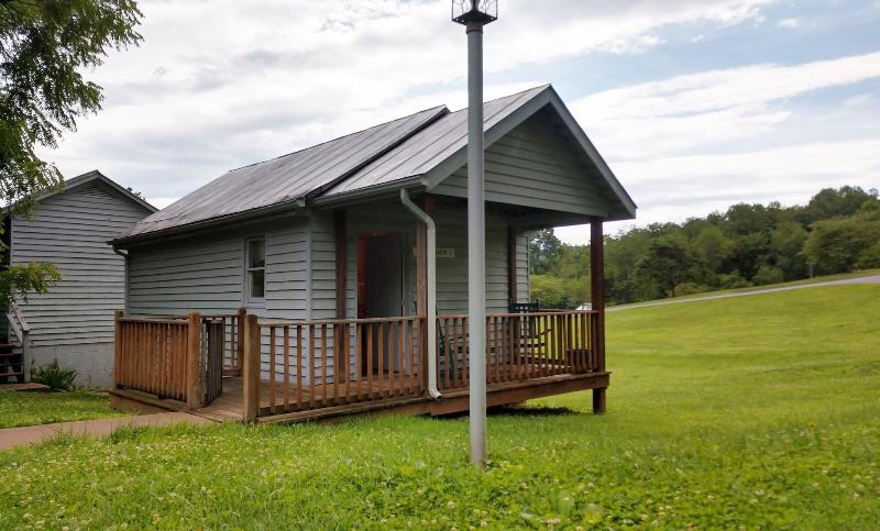 Graves Mountain Farm & Lodges image