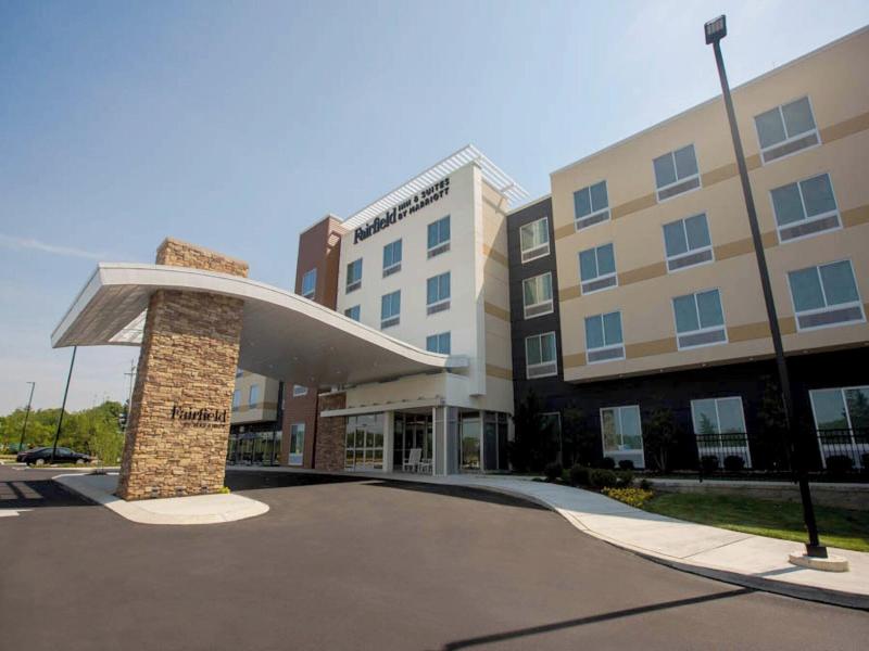 Fairfield Inn & Suites Philadelphia Broomall/Newto image
