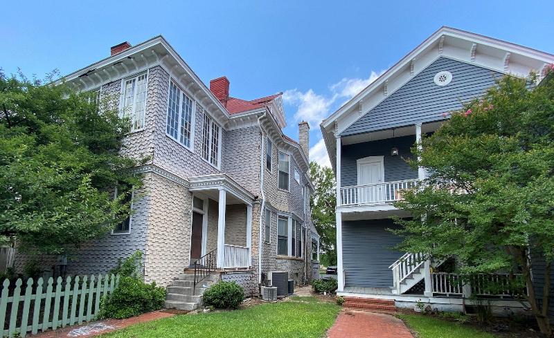 The Queen Anne Inn — general view