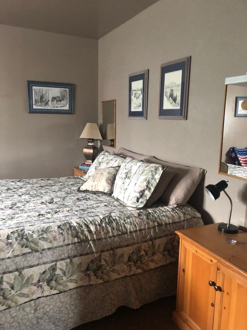 Cantwell Lodge image
