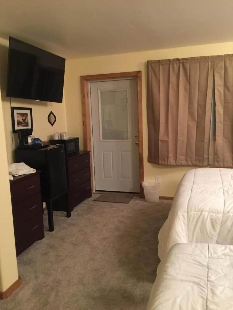 Cantwell Lodge image