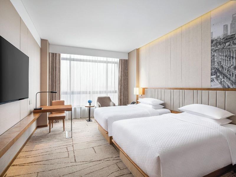 Four Points by Sheraton Shanghai, Kangqiao image