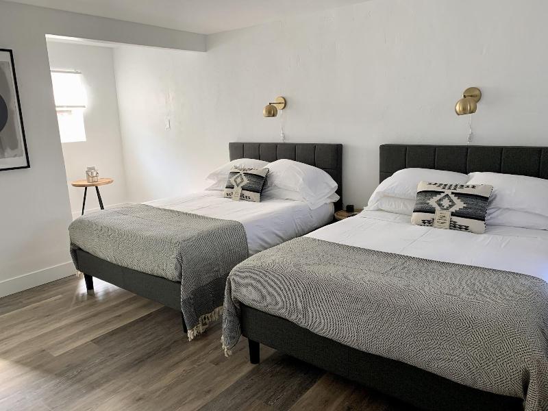 The Nightingale Motel image