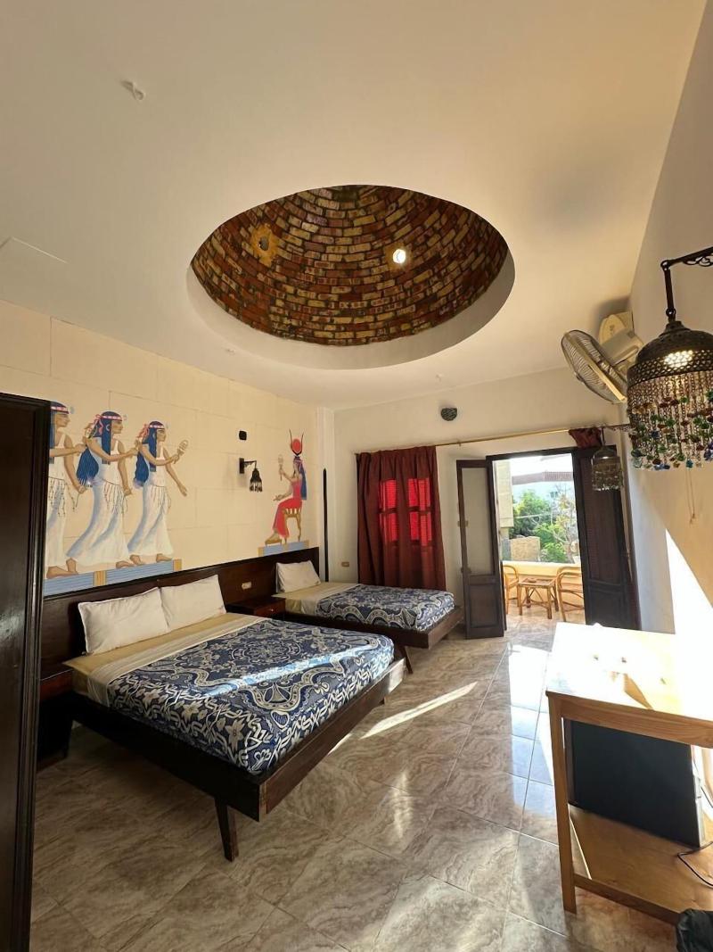 El Nakhil Hotel image