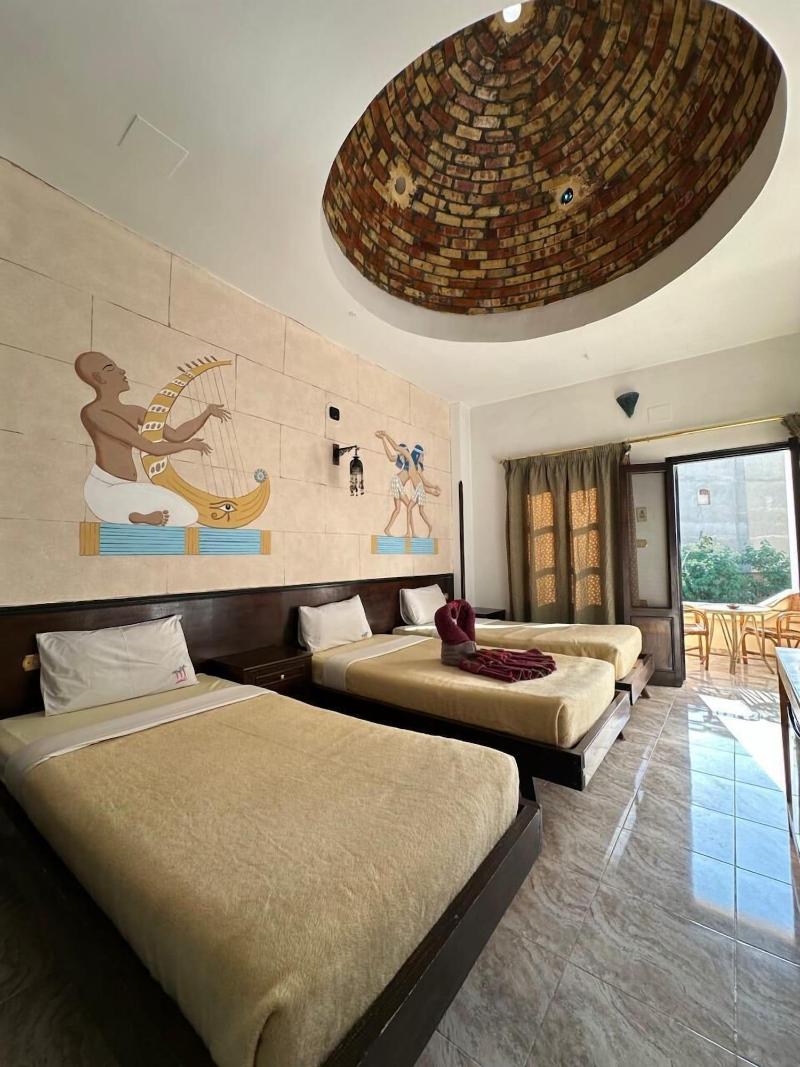 El Nakhil Hotel image