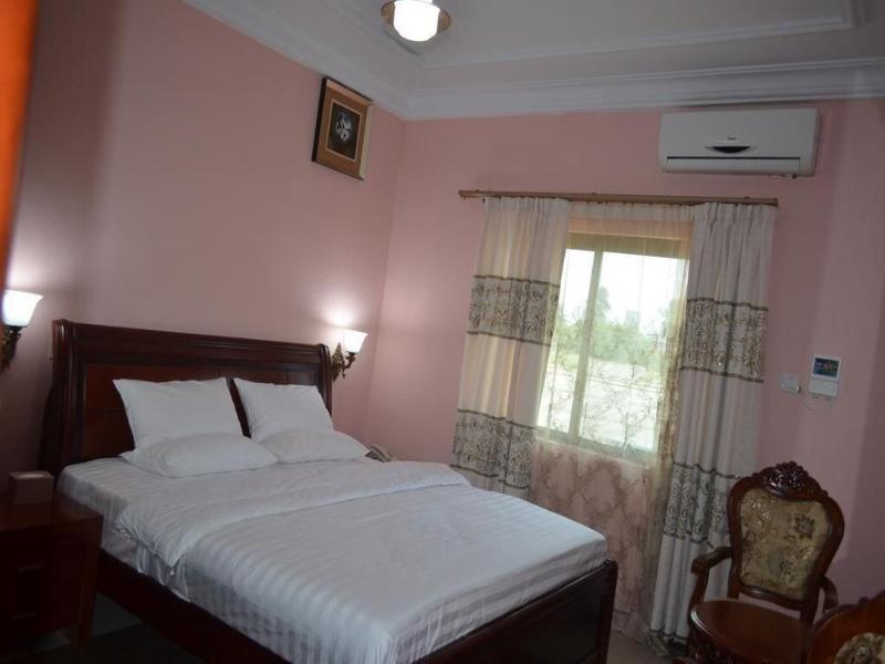 Precious Guest Lodge image