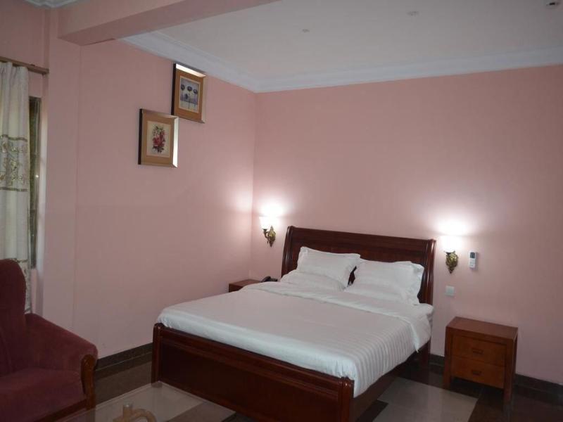 Precious Guest Lodge image