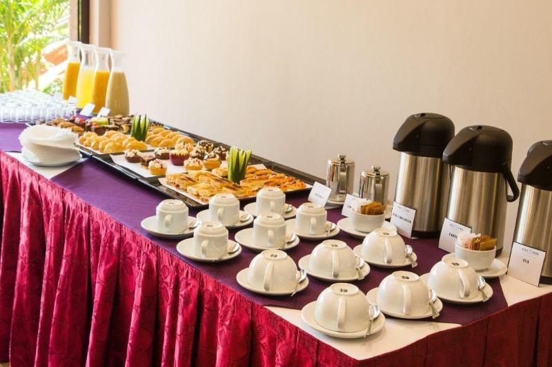 Ridge Royal Hotel image