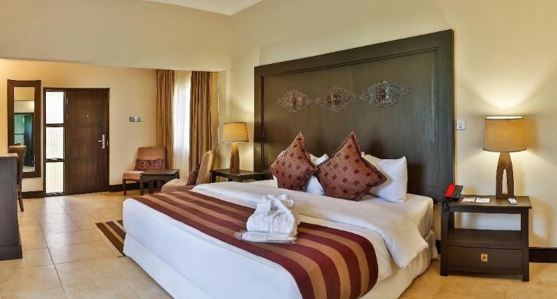 Ridge Royal Hotel image