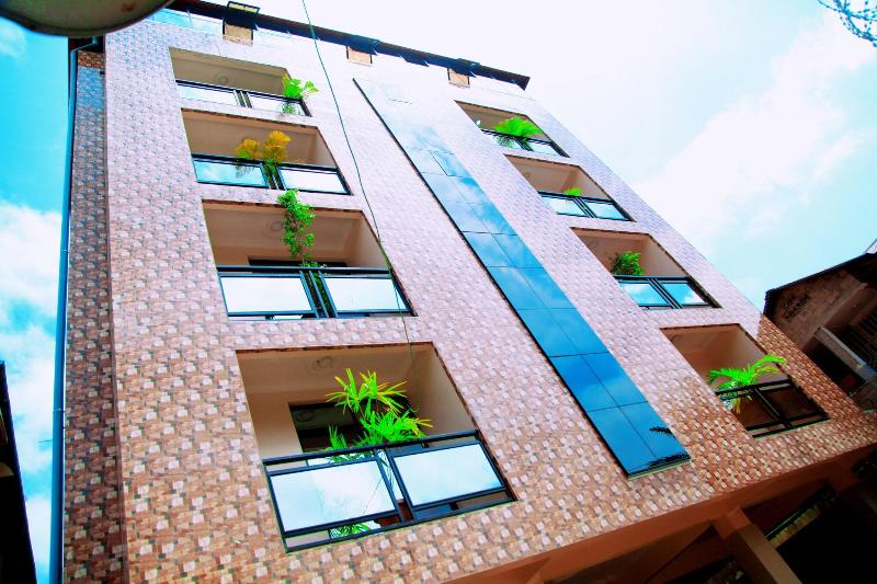 Flat Hotel Kandolo Gombe image