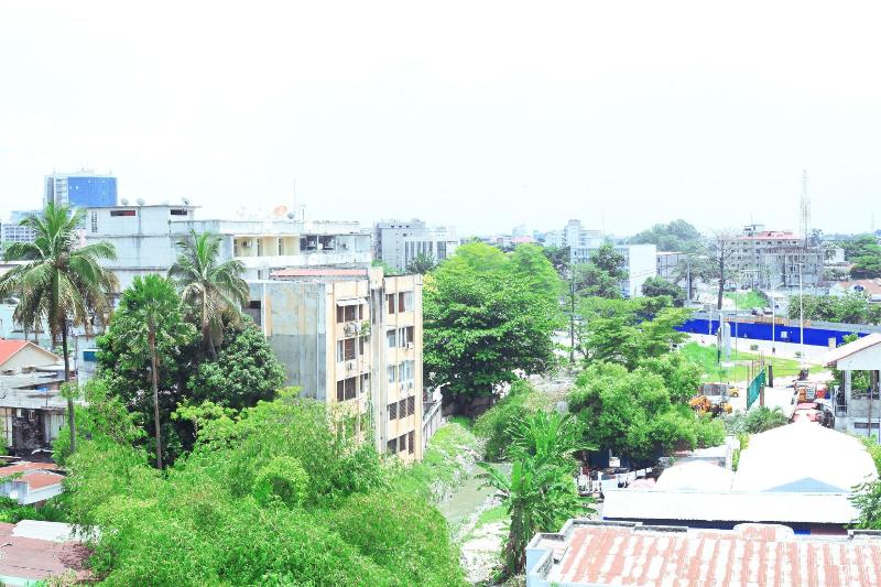 Flat Hotel Kandolo Gombe image