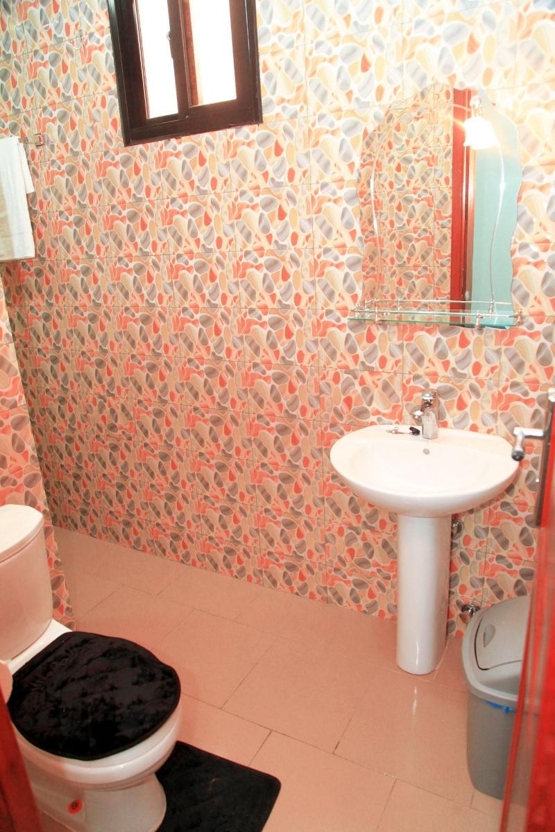 Flat Hotel Kandolo Gombe image