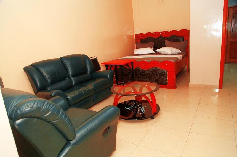 Flat Hotel Kandolo Gombe image