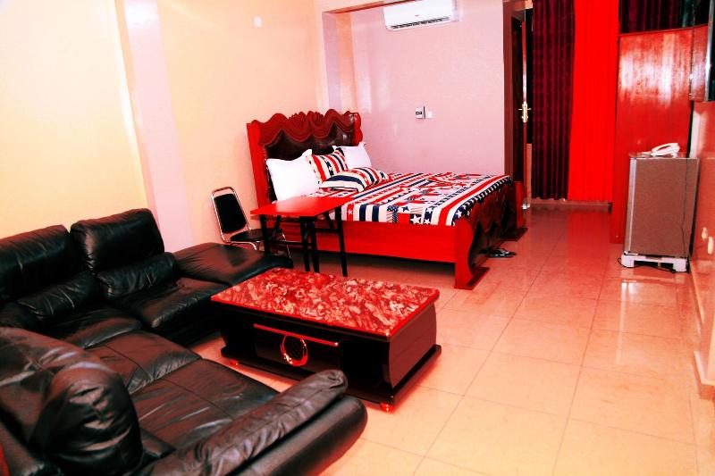 Flat Hotel Kandolo Gombe image