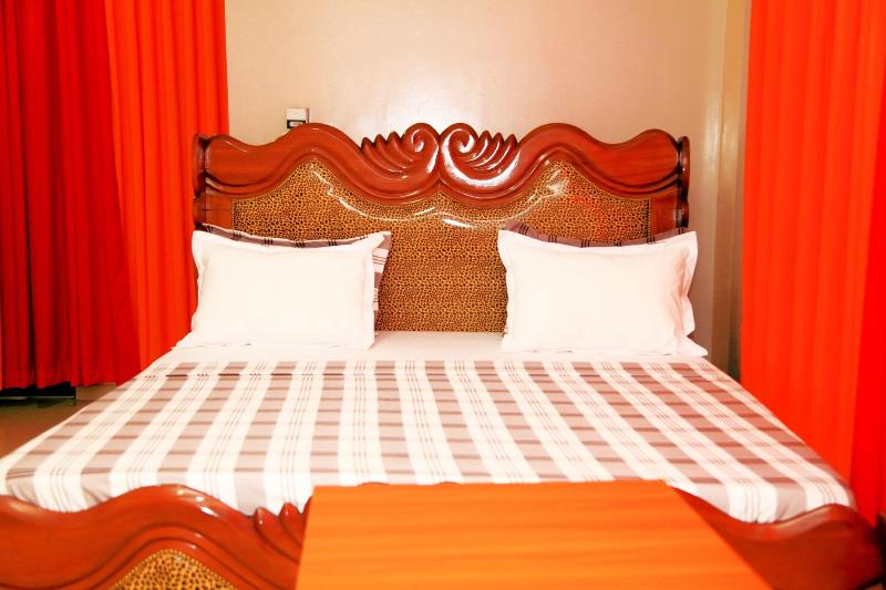 Flat Hotel Kandolo Gombe image