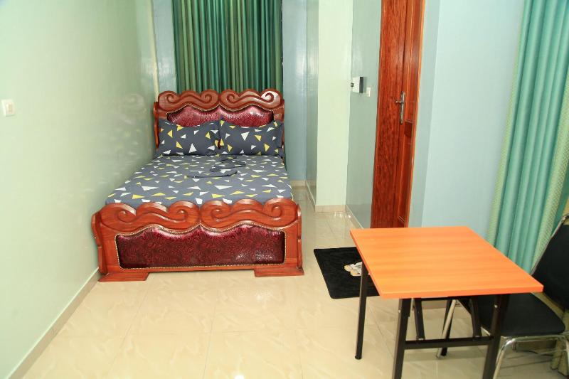 Flat Hotel Kandolo Gombe image