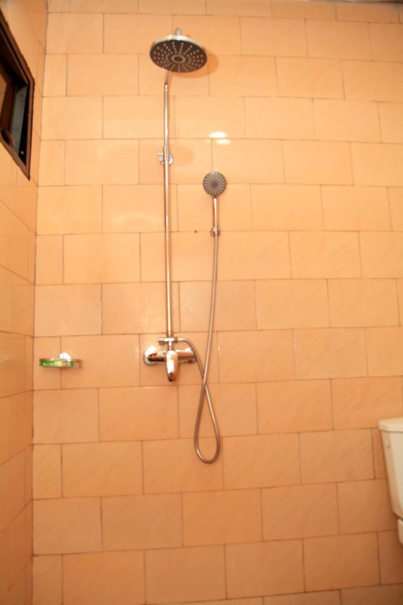 Flat Hotel Kandolo Gombe image