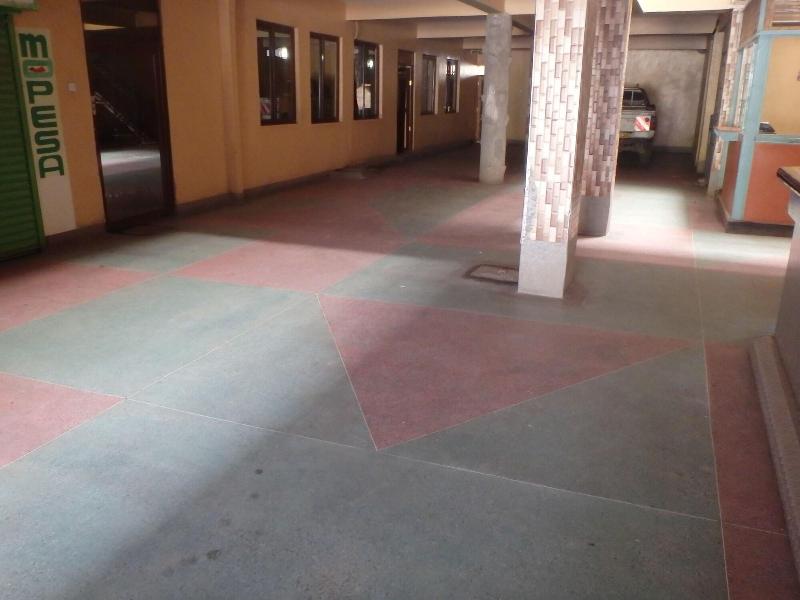 Mau Summit Hotel image