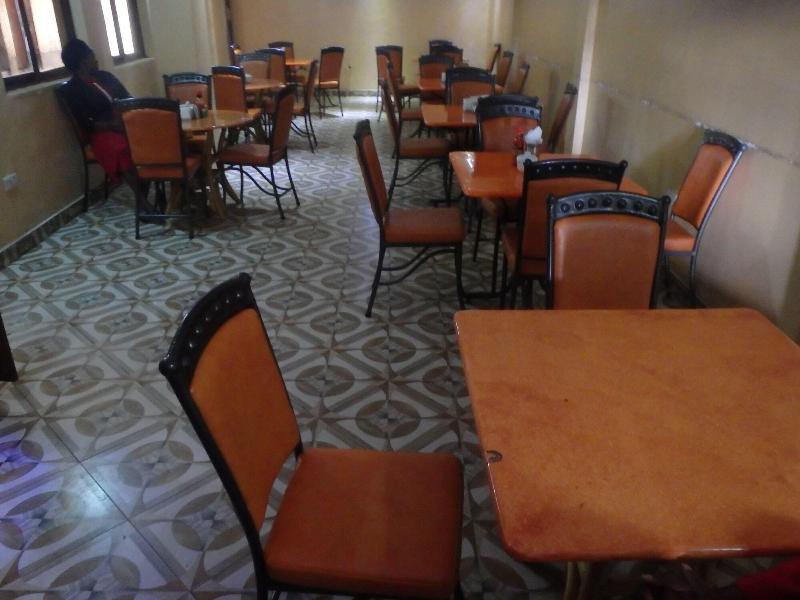 Mau Summit Hotel image