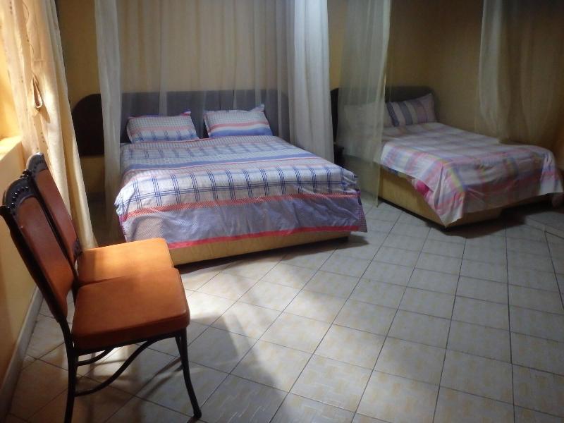 Mau Summit Hotel image