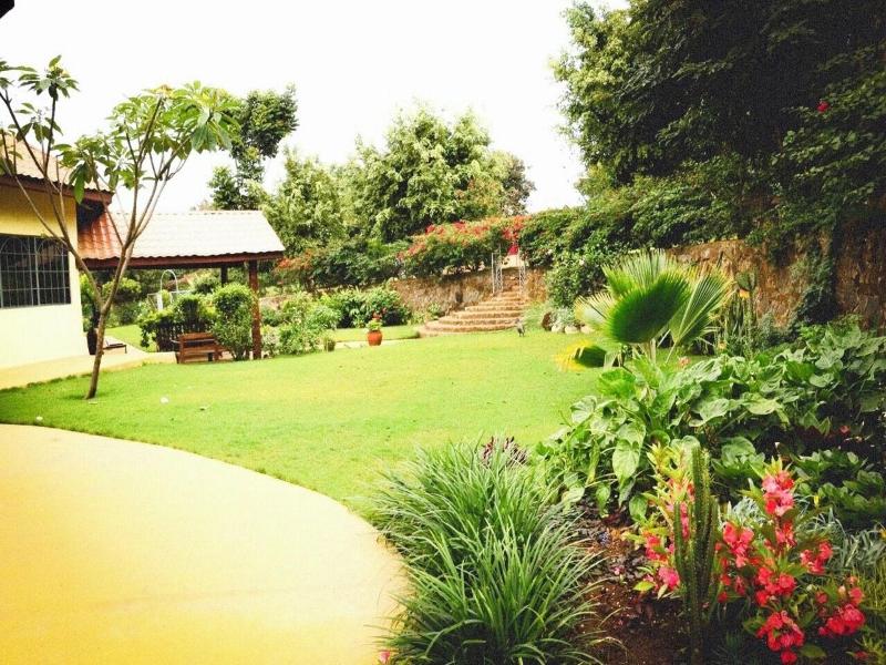 Pink Flamingo Boutique Hotel image
