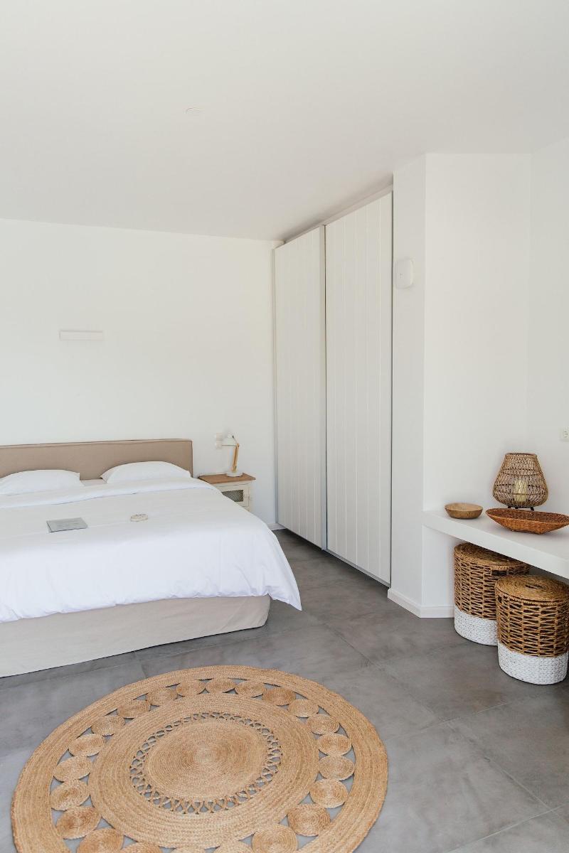 Pino di Loto Boutique Bed & Breakfast image