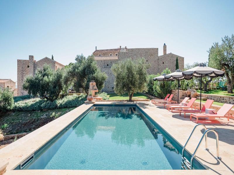 Alistos Hotel image