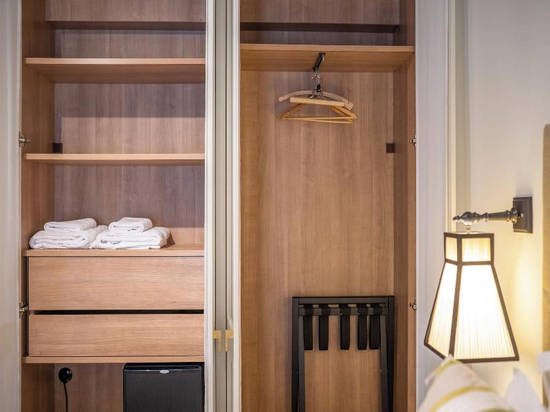 Alistos Hotel image