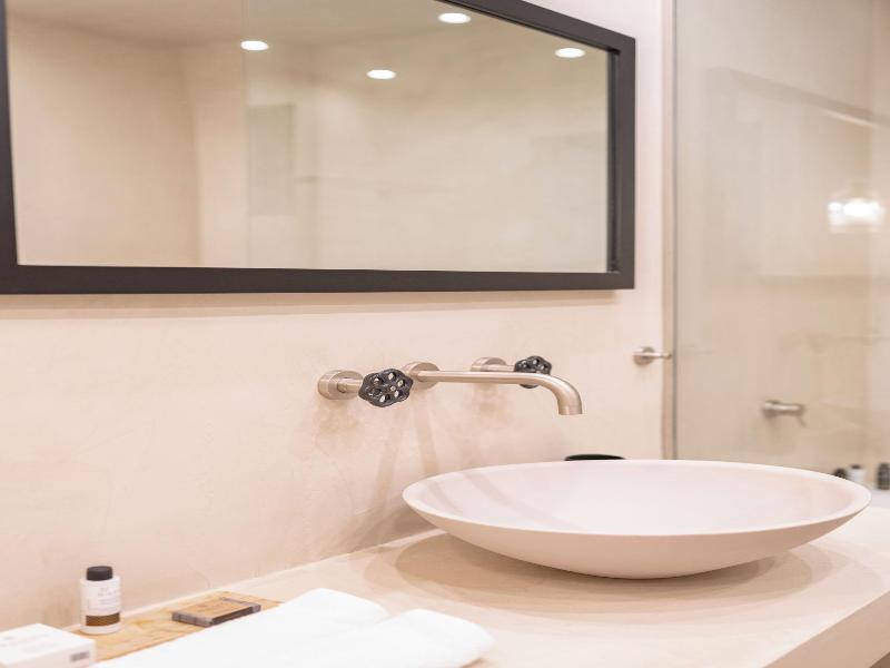 Alistos Hotel image