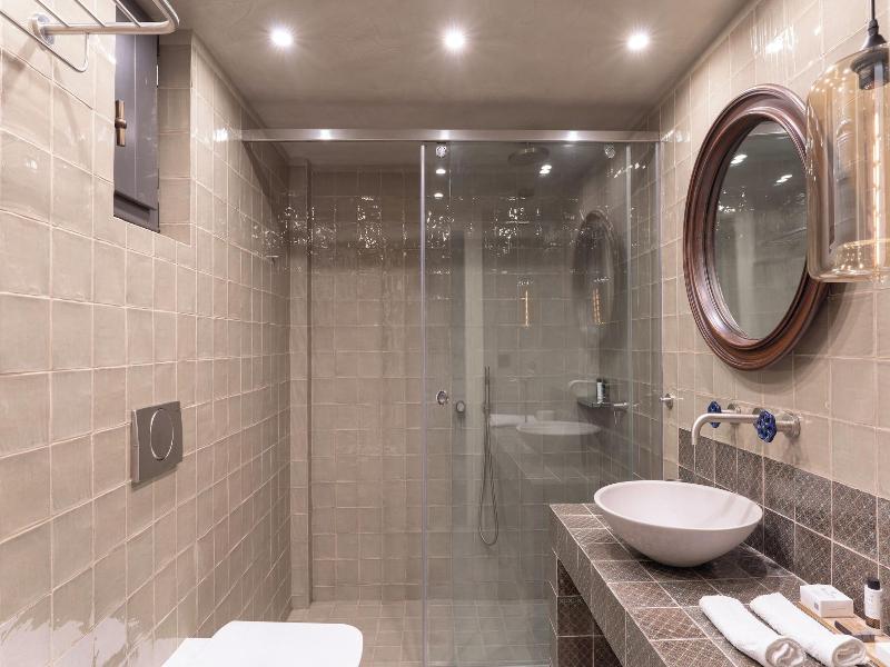 Alistos Hotel image