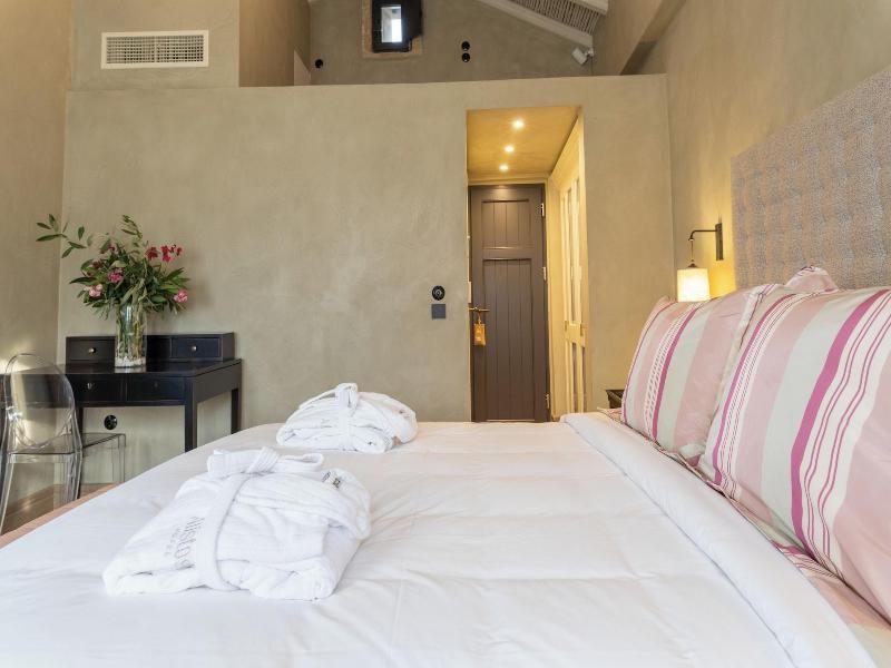 Alistos Hotel image