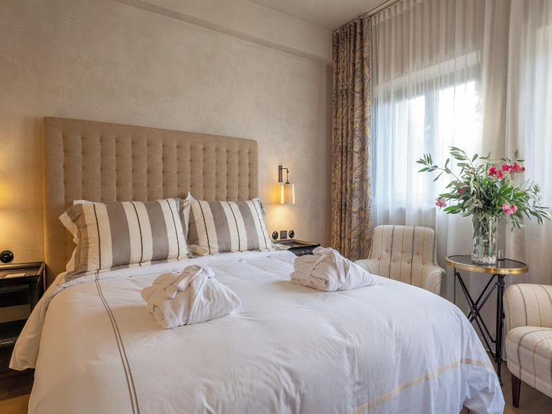 Alistos Hotel image