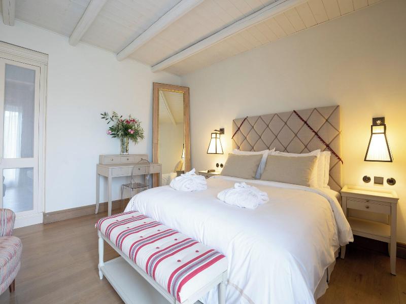 Alistos Hotel image