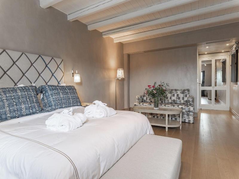 Alistos Hotel image