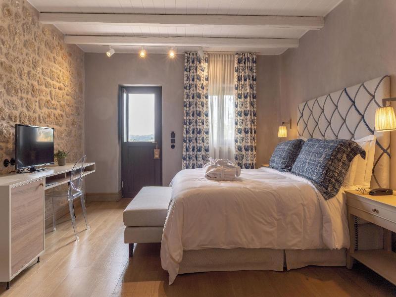 Alistos Hotel image