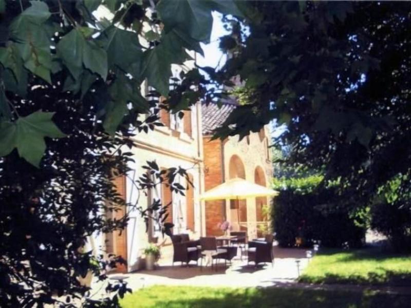 Le Platane image