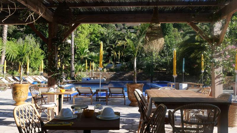 Hotel La Piscine image