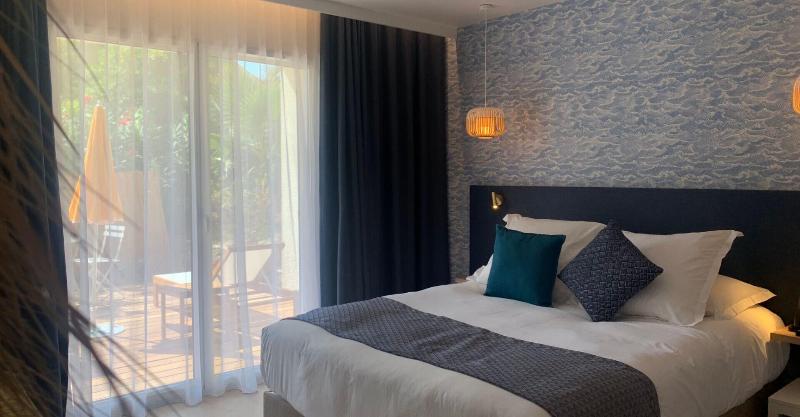 Hotel La Piscine image