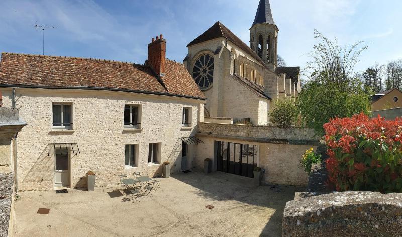 Le Presbytère de Thiverval image