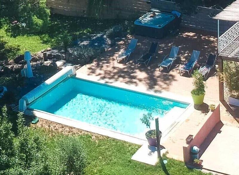 Villa Alyzea image