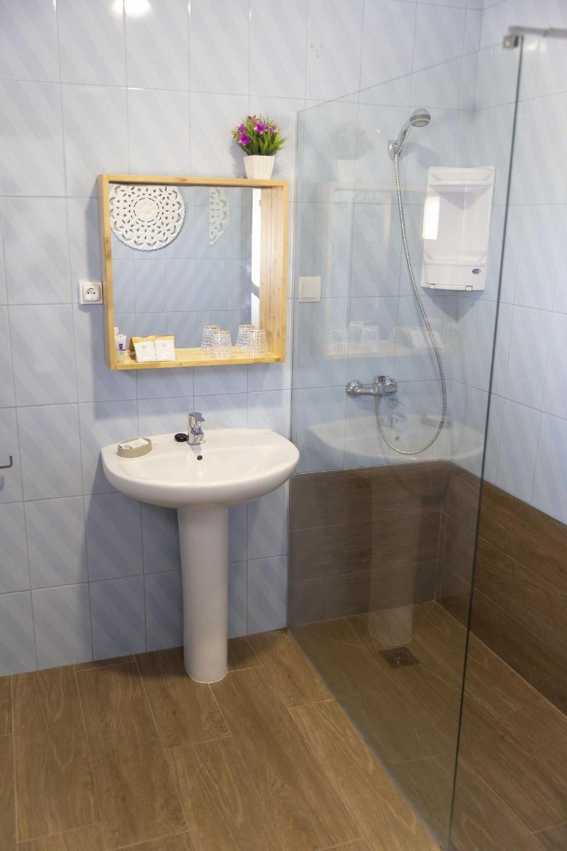 Hotel Consuegra image