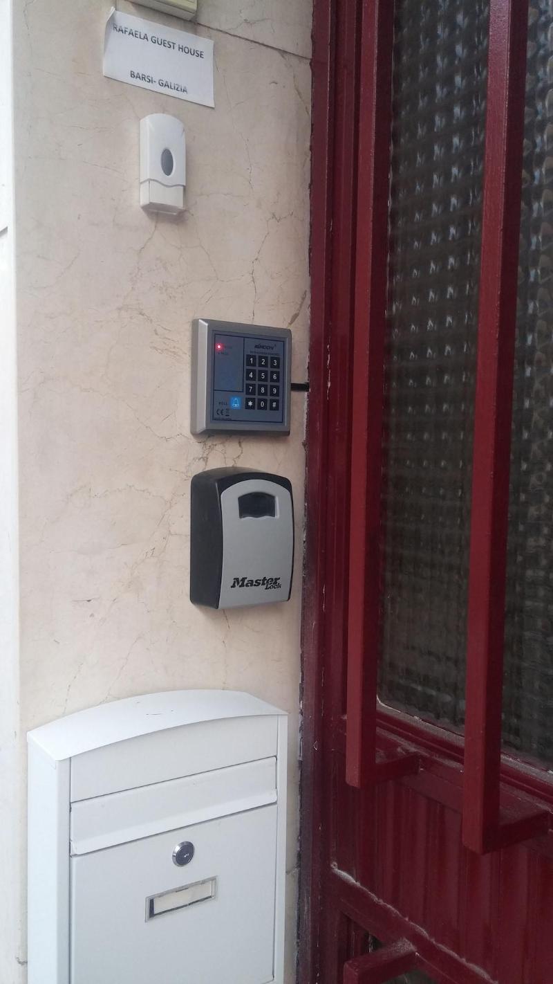 Rafaela Guest House image